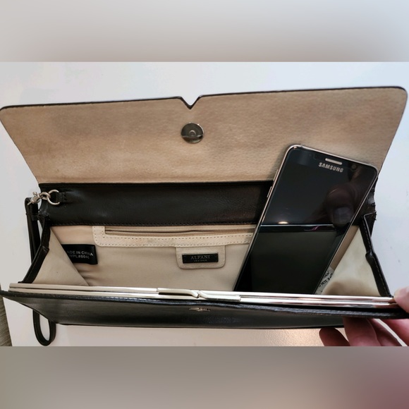 Vintage 90s ALFANI Genuine Espresso Leather Wristlet/Clutch w/Strap - Picture 4 of 12